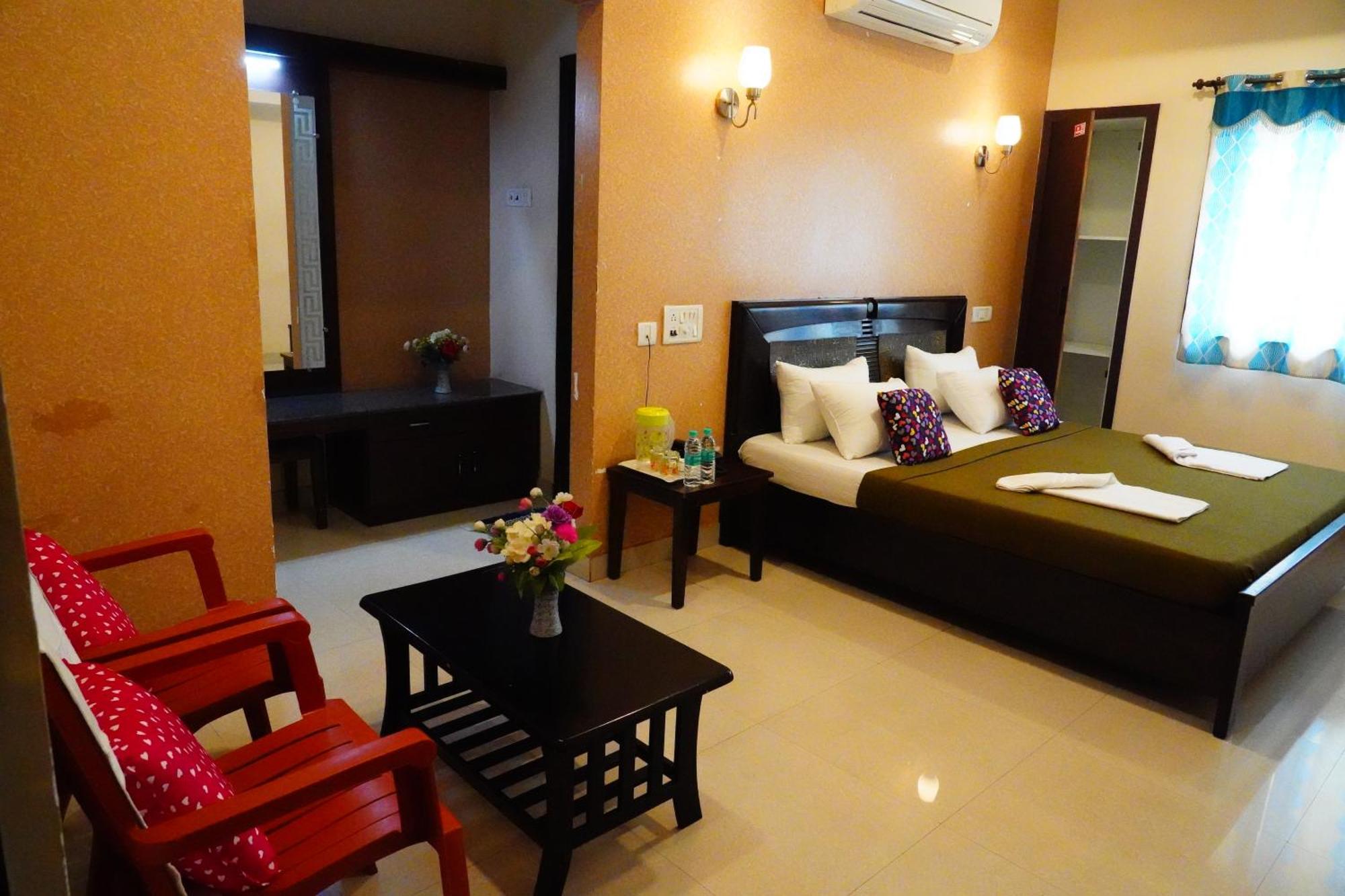 Vinayagam Residency Hotel Arcot Exterior photo